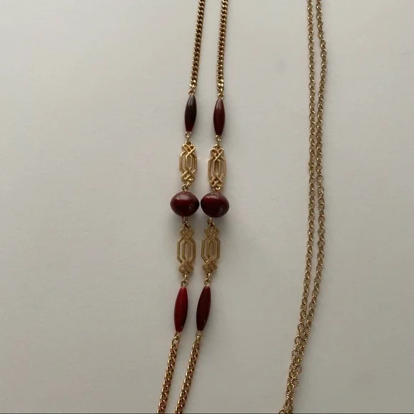 Sarah Cov Gold Necklace with Removable Pendant - Picture 5 of 7